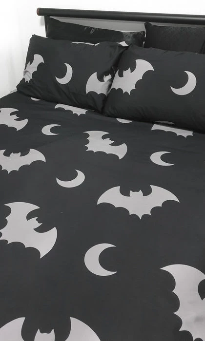 Deals ๐ HELLS BLANKETS Bats Creature Of The Night | QUEEN QUILT SET โญ 1 Deals ๐ HELLS BLANKETS Bats Creature Of The Night | QUEEN QUILT SET โญ