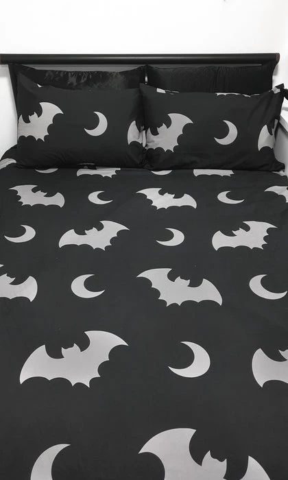 Brand new 😀 HELLS BLANKETS Bats Creature Of The Night | KING QUILT SET* ❤️ 4 Brand new 😀 HELLS BLANKETS Bats Creature Of The Night | KING QUILT SET* ❤️ - Image 4