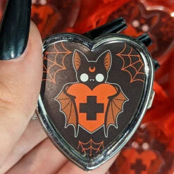 Discount ⭐ BESERK CLOTHING Bats Batty | PILL BOX 😍