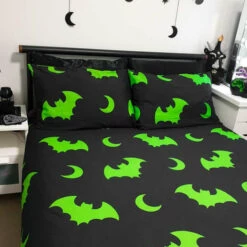 Budget 🔥 HELLS BLANKETS Bats Creature Of The Night [Toxic] | SUPER KING QUILT SET** ⌛ -Spooky Stuff Store Hells Blankets Creatureofthenight 23 4a9818a2 45c8 4d26 9c6c 12aef356ff16 700x700