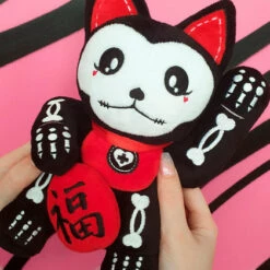 Deals 🔔 BESERK CLOTHING Cats Maneki Neko | CAT PLUSH ❤️ -Spooky Stuff Store beserk maneki neko plush 04 f89037a1 9245 4643 a256 4cff5262c007 700x700