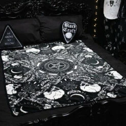 Flash Sale 🎉 BLACKCRAFT Gothic Homewares Baroque | THROW BLANKET ❤️