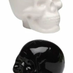 Best reviews of 😉 GOTHIC GIFTS Gothic Homewares Skulls [Black And White] | SALT AND PEPPER SHAKER SET 🤩