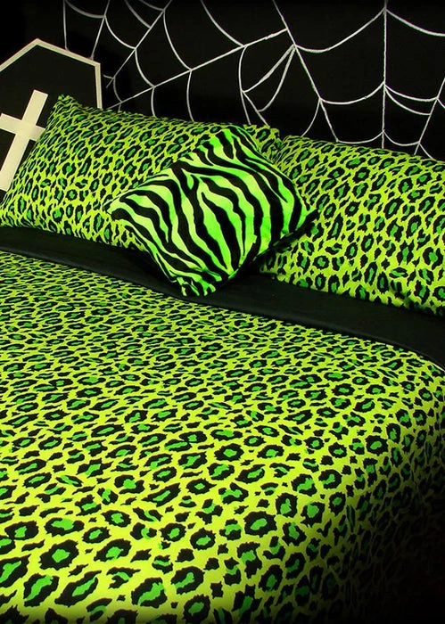 Flash Sale π€© HELLS BLANKETS Gothic Homewares Acid Leopard | QUEEN QUILT SET π 3 Flash Sale π€© HELLS BLANKETS Gothic Homewares Acid Leopard | QUEEN QUILT SET π - Image 3