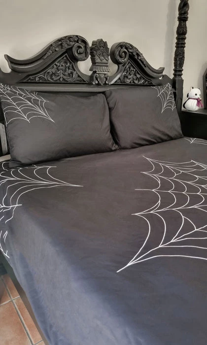 Deals ๐งจ HELLS BLANKETS Gothic Homewares Web Of Nightmares | QUEEN QUILT SET ๐ 5 Deals ๐งจ HELLS BLANKETS Gothic Homewares Web Of Nightmares | QUEEN QUILT SET ๐ - Image 5