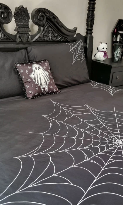Deals ๐งจ HELLS BLANKETS Gothic Homewares Web Of Nightmares | QUEEN QUILT SET ๐ 3 Deals ๐งจ HELLS BLANKETS Gothic Homewares Web Of Nightmares | QUEEN QUILT SET ๐ - Image 3