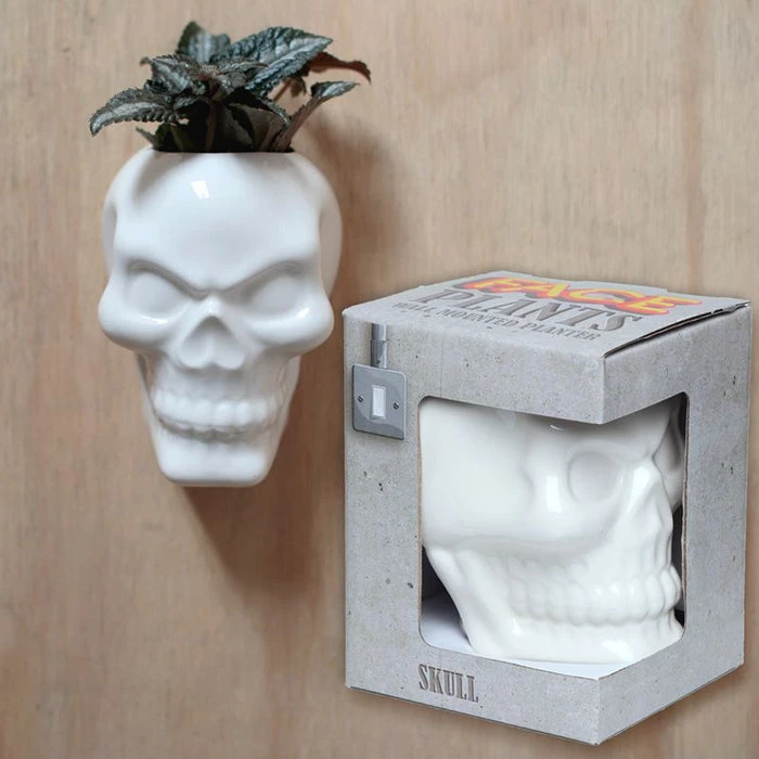 New βοΈ HOMEWARES Gothic Homewares Ceramic Skull Garden | WALL PLANTER π― 5 New βοΈ HOMEWARES Gothic Homewares Ceramic Skull Garden | WALL PLANTER π― - Image 5