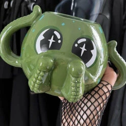 Buy 🔥 KILLSTAR Gothic Homewares Cthulhu [Green] | MUG" ❤️