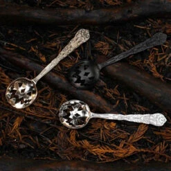 Outlet 💯 LIVELY GHOSTS Gothic Homewares Haunted Hallows [Rose Gold] | TEA SPOON 🛒 -Spooky Stuff Store lively ghosts haunted hallows tea spoon set 2 f6428419 98ca 411b b6fc 128201462eaf 700x700
