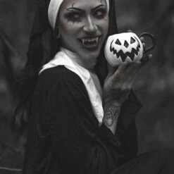 Brand new ❤️ LIVELY GHOSTS Gothic Homewares Haunted Hallows [White Pumpkin] | MUG [LIMITED] ⭐ -Spooky Stuff Store lively ghosts white pumpkin haunted hallows mug 10 c31f81bf 5940 4314 a07c 38545cc81840 700x700