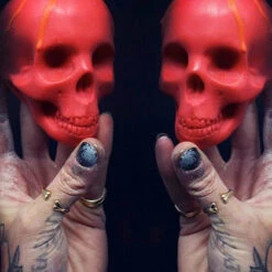 Coupon ⭐ THE BLACKENED TEETH Gothic Homewares Skull [Cherry] | SCENTED CANDLE` ❤️